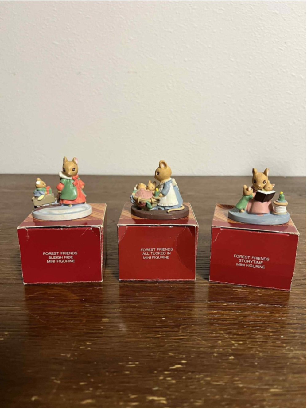 Avon Forest Friends Mini Figurines Lot Mice Sleigh Ride All Tucked In Storytime